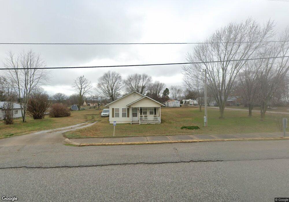 236 S Colcord Ave, Colcord, OK 74338 - photo 1