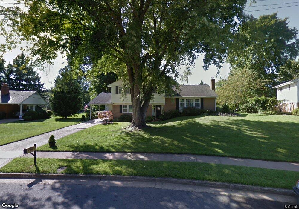 10705 Almond St, Fairfax, VA 22032 - photo 1