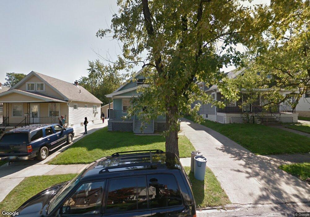 5557 Grasmere Ave, Maple Heights, OH 44137 - photo 1