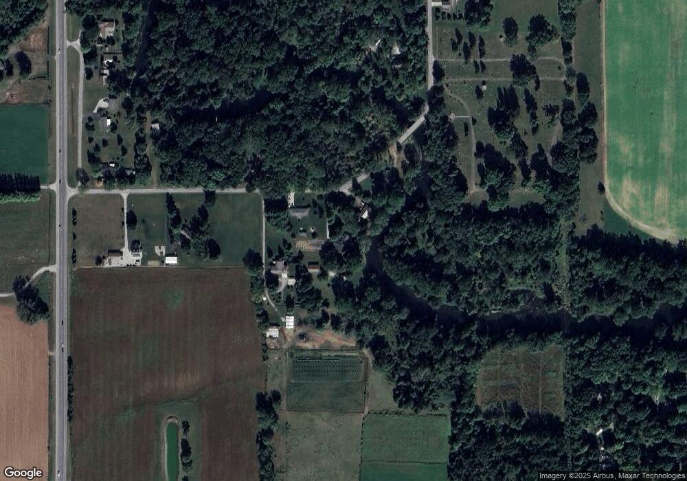 220 E 500 N, Howe, IN 46746 - photo 1