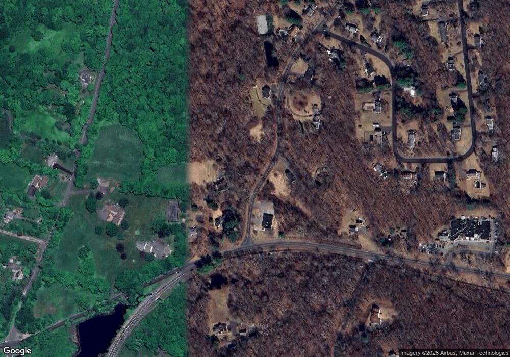 35 Tyler Crossing unit 35, Middlebury, CT 06762 - photo 1