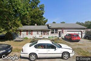 407 Lafayette St, Keyesport, IL 62253