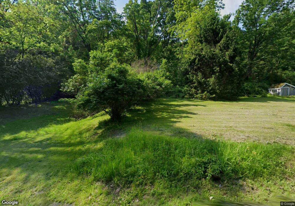 6472 Riverview Rd, Slatington, PA 18080 - photo 1