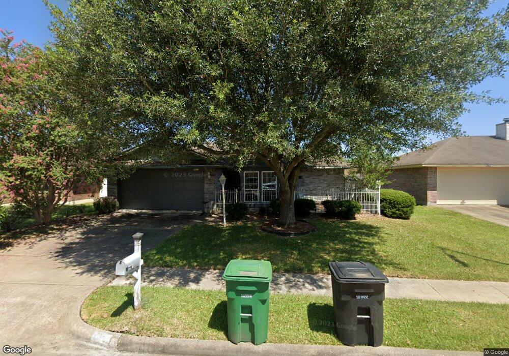 9527 Tree Bridge St, Houston, TX 77075 - photo 1