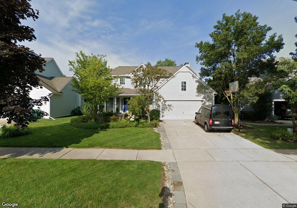 818 Chase Way Blvd, Auburn Hills, MI 48326 - photo 1