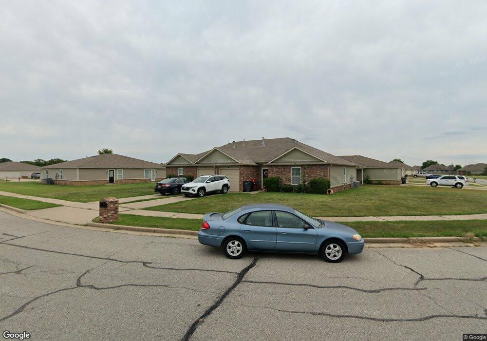 3401 E Irvington Place, Broken Arrow, OK 74014 - photo 1