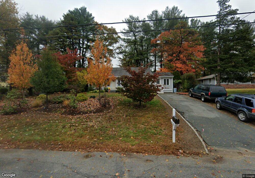 31 Howe St, Ipswich, MA 01938 - photo 1