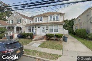 472 Cedarhurst Ave, Cedarhurst, NY 11516