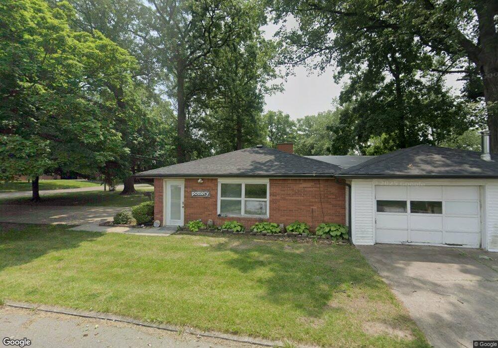 309 Coventry Dr, Anderson, IN 46012 - photo 1