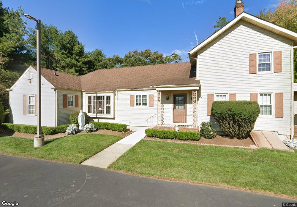 139 Crawfords Corner Rd, Holmdel, NJ 07733 - photo 1