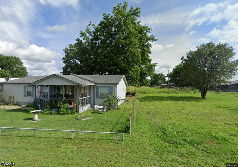 1506 2nd Ave NE, Ardmore, OK 73401 - photo 1