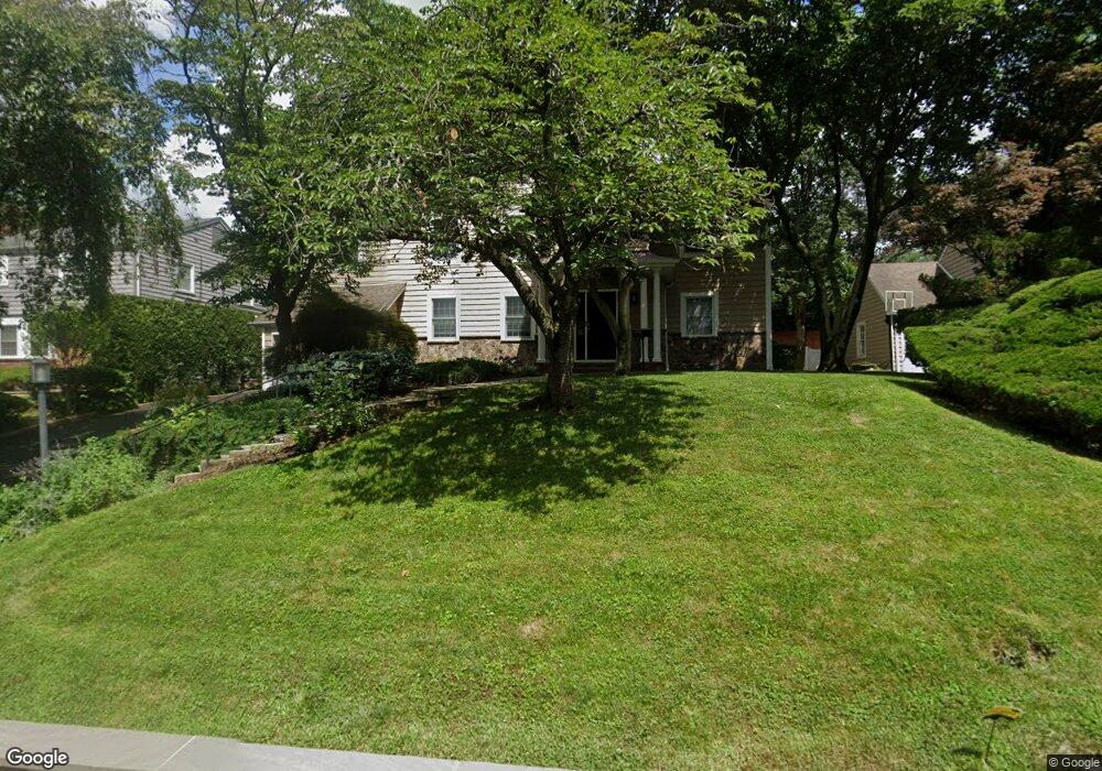 6 Lowell Rd unit A, Port Washington, NY 11050 - photo 1