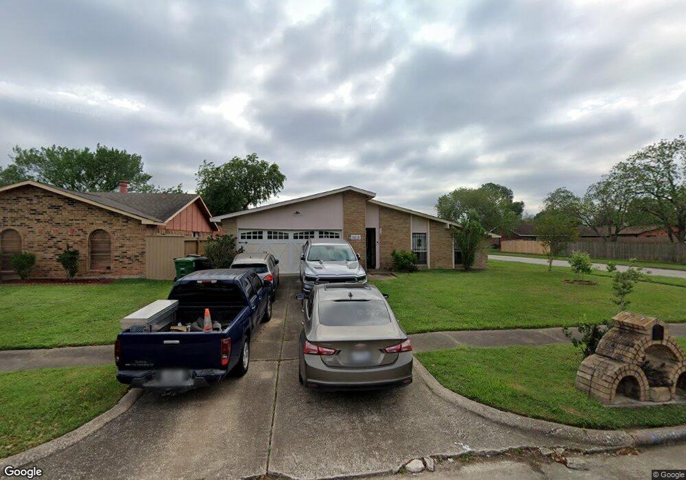 15819 Lenclaire Dr, Houston, TX 77053 - photo 1