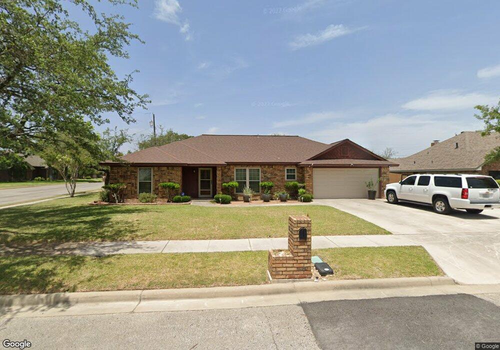 810 Williams St, Copperas Cove, TX 76522 - photo 1