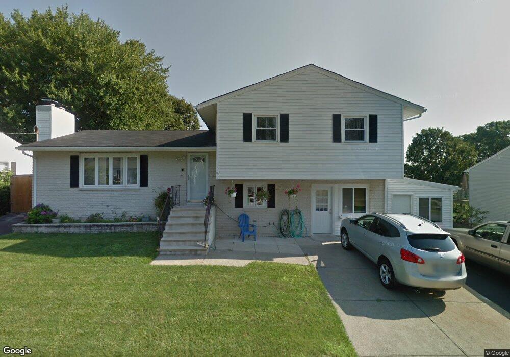 101 Hazelton St, Cranston, RI 02920 - photo 1