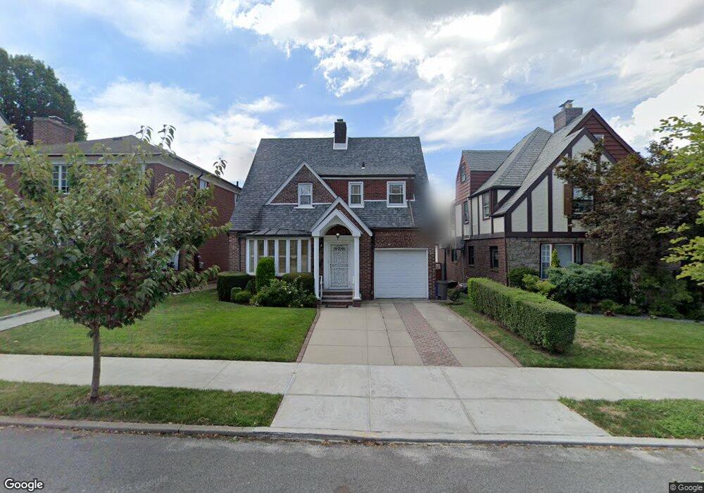 6928 Harrow St, Forest Hills, NY 11375 - photo 1