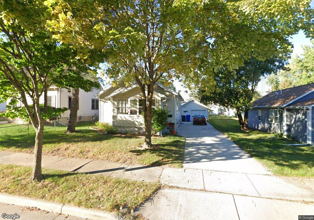 920 W Hawes Ave, Appleton, WI 54914 - photo 1