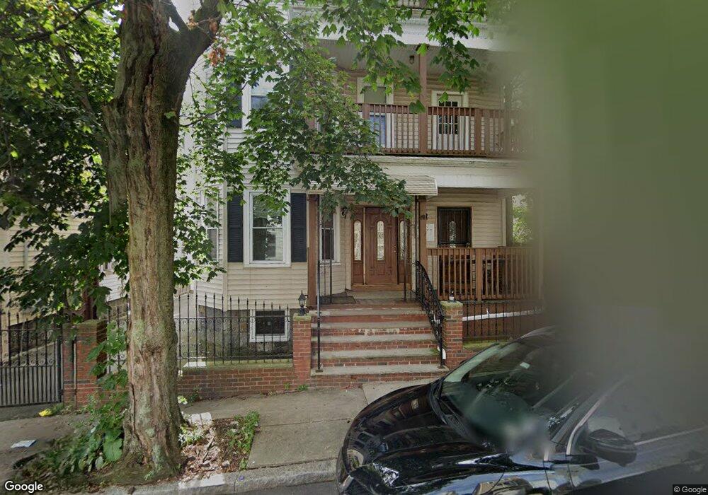 20 Sutton St, Mattapan, MA 02126 - photo 1