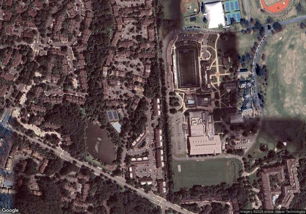 5715 Brewer House Cir unit T2, Rockville, MD 20852 - photo 1