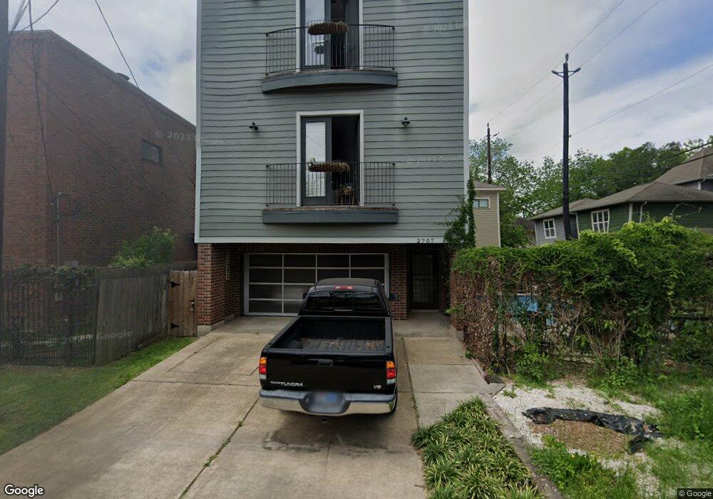2707 Columbia St, Houston, TX 77008 - photo 1