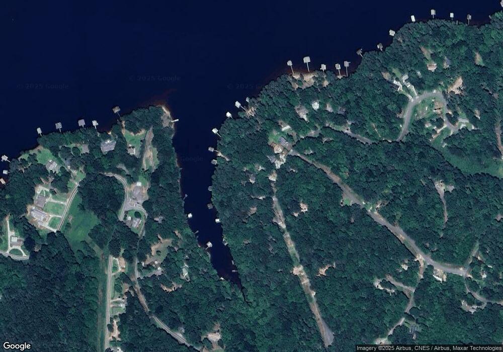 374 Cardinal Ln, Toccoa, GA 30577 - photo 1