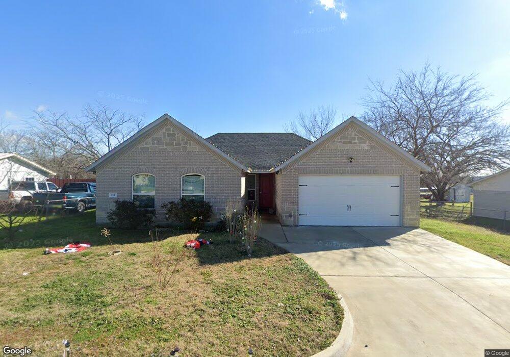114 Karen St, Weatherford, TX 76088 - photo 1