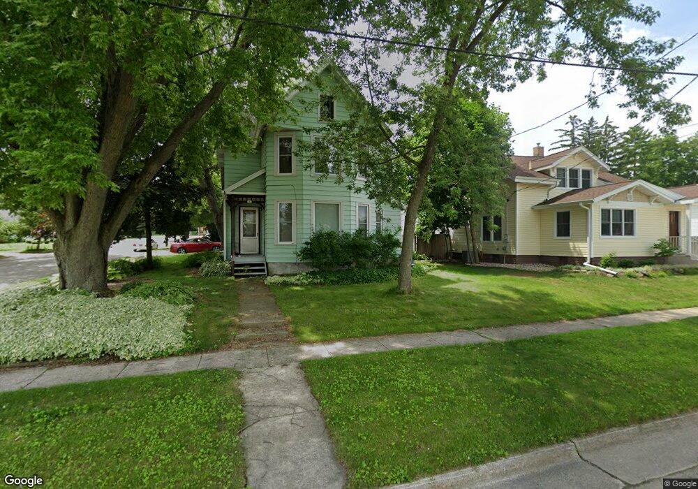 190 Washington St, Oregon, WI 53575 - photo 1