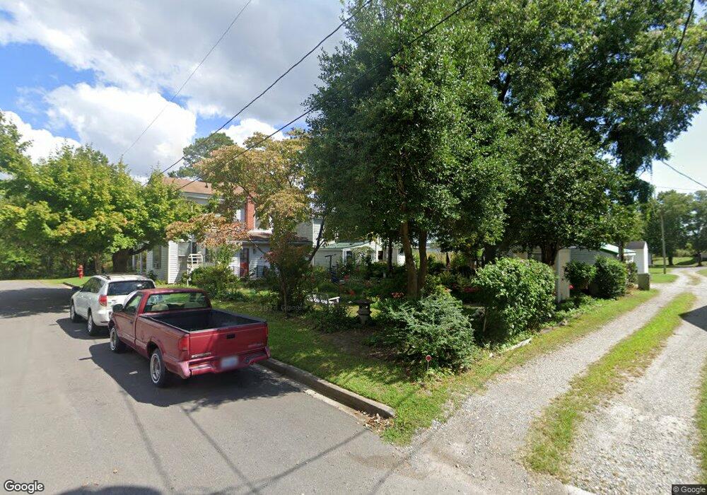 1017 F St, West Point, VA 23181 - photo 1