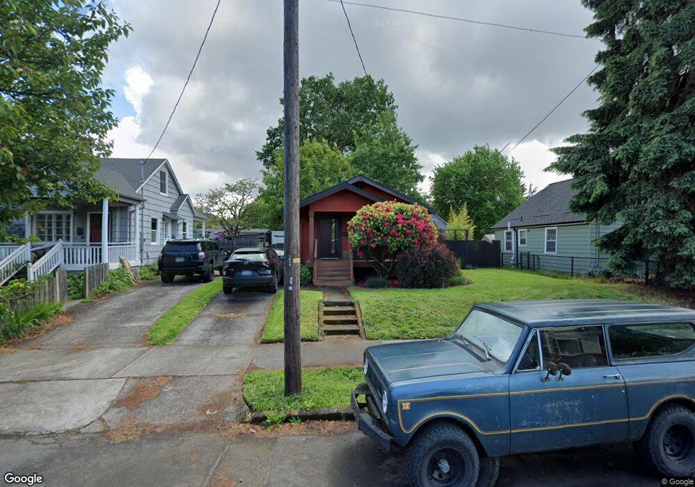 7816 N Albina Ave, Portland, OR 97217 - photo 1