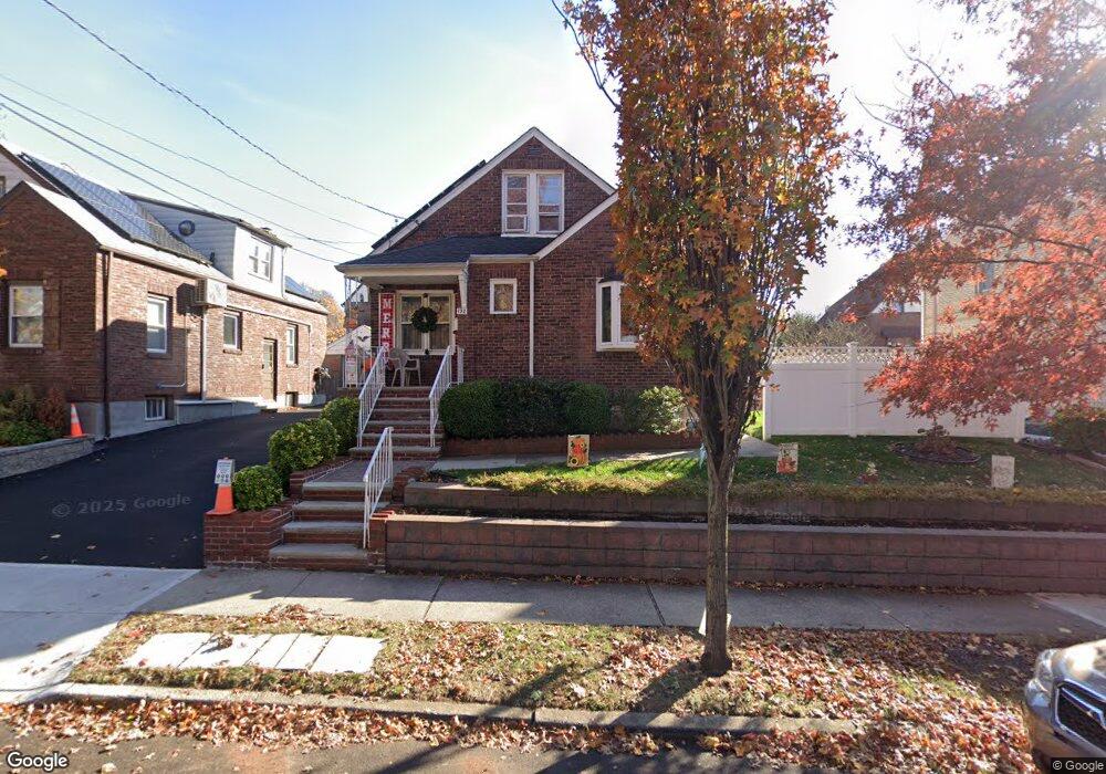 30 Fox Hunt Ct unit Building, Staten Island, NY 10301 - photo 1