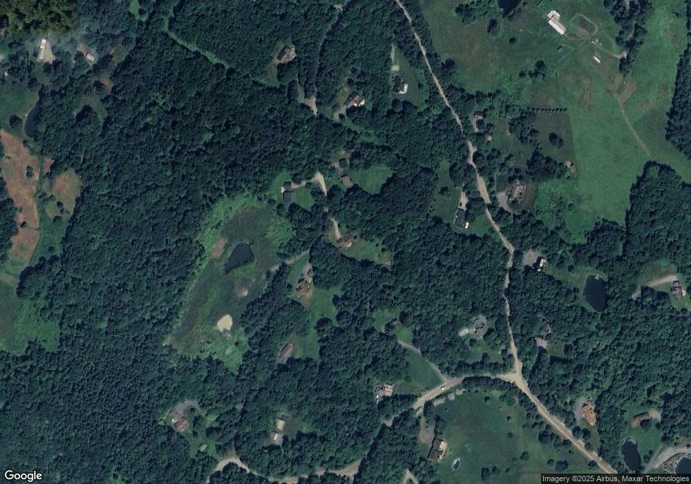 1077 Moulton Ln, Stowe, VT 05672 - photo 1