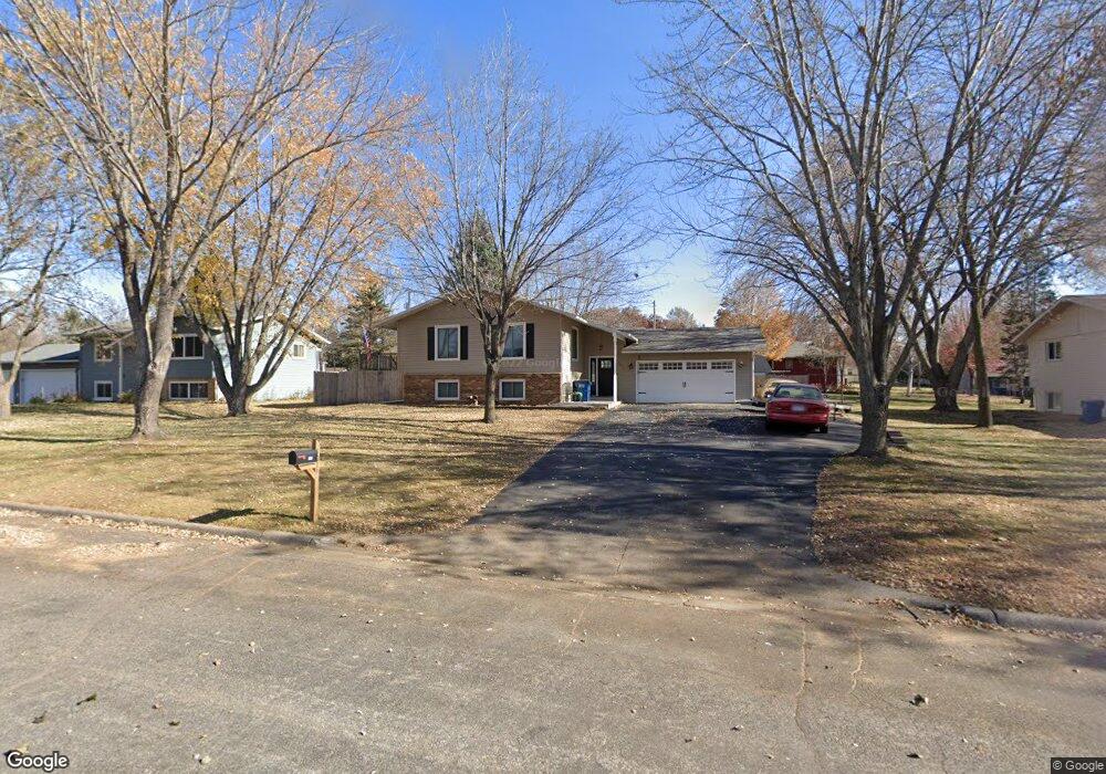 1018 10th Ave N, Sauk Rapids, MN 56379 - photo 1