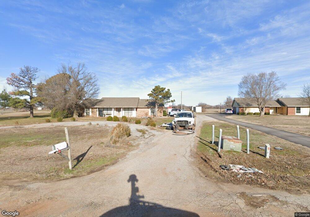 217 Wildflower Cir, Cache, OK 73527 - photo 1