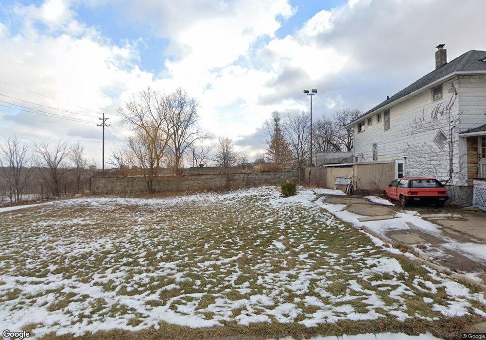 415 Pershing St, Flint, MI 48503 - photo 1