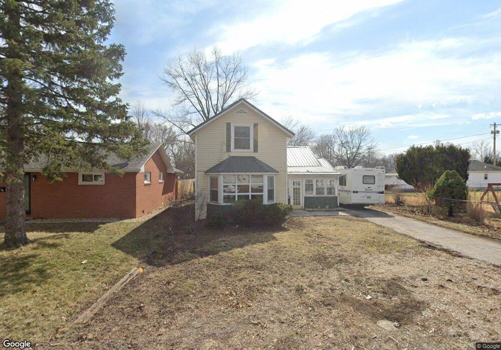 915 Decker Ave, Findlay, OH 45840 - photo 1