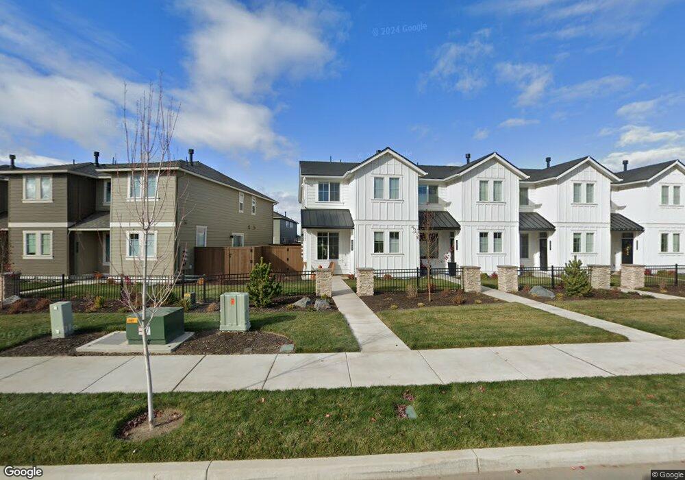 3803 Eagle Rd, Bend, OR 97701 - photo 1