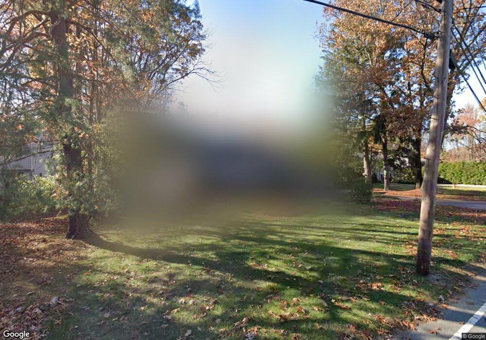 72 Locust St, Burlington, MA 01803 - photo 1