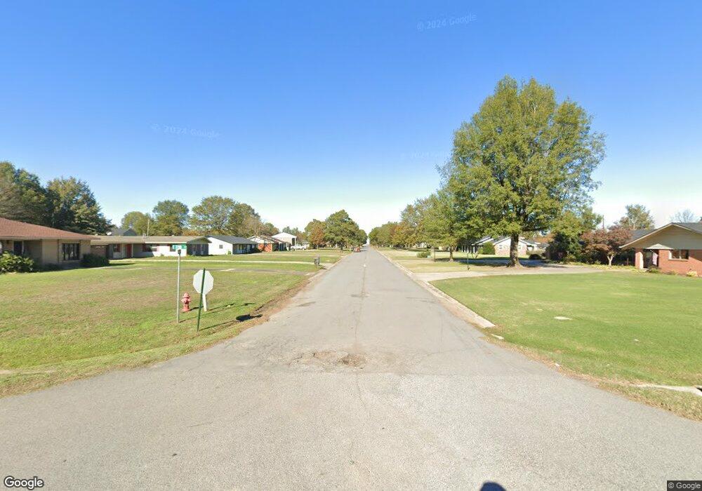 2214 Fairway St, Stuttgart, AR 72160 - photo 1