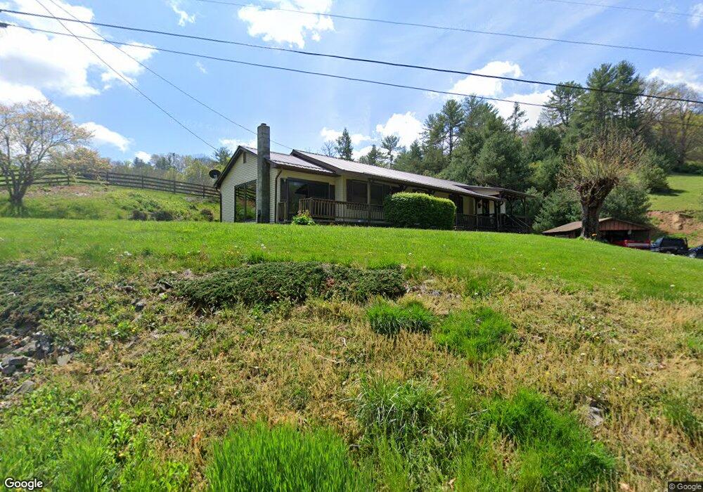 952 Banks Creek Rd, Burnsville, NC 28714 - photo 1