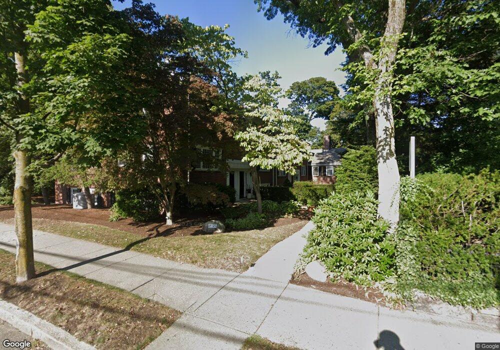 25R Carlton St unit 25R, Brookline, MA 02446 - photo 1