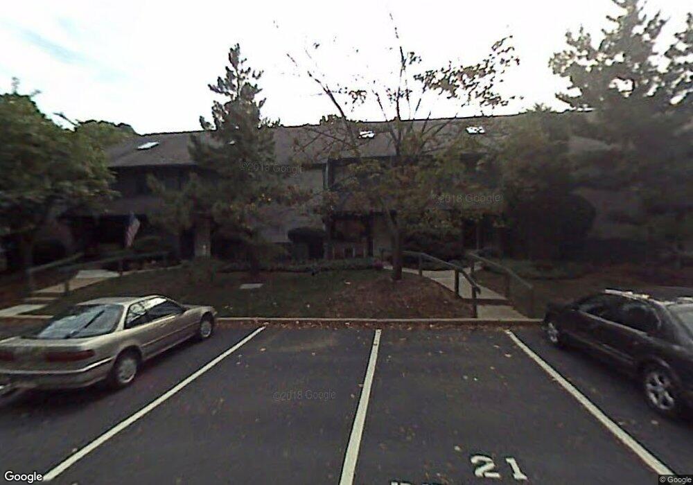 509 Foxwood Ln, Paoli, PA 19301 - photo 1