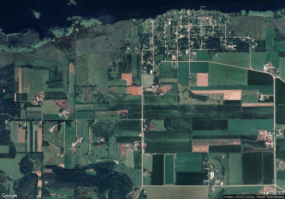 N3143 Lakeview Dr W, Markesan, WI 53946 - photo 1