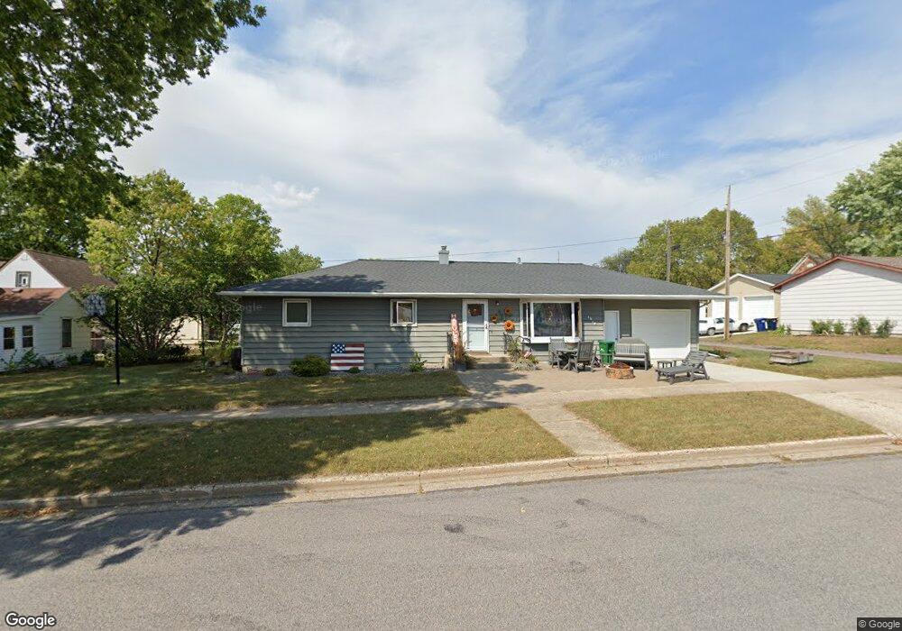 1018 4th St N, New Ulm, MN 56073 - photo 1