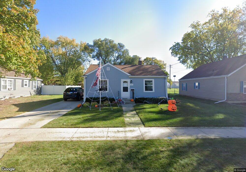 1926 S Adams St, Appleton, WI 54915 - photo 1