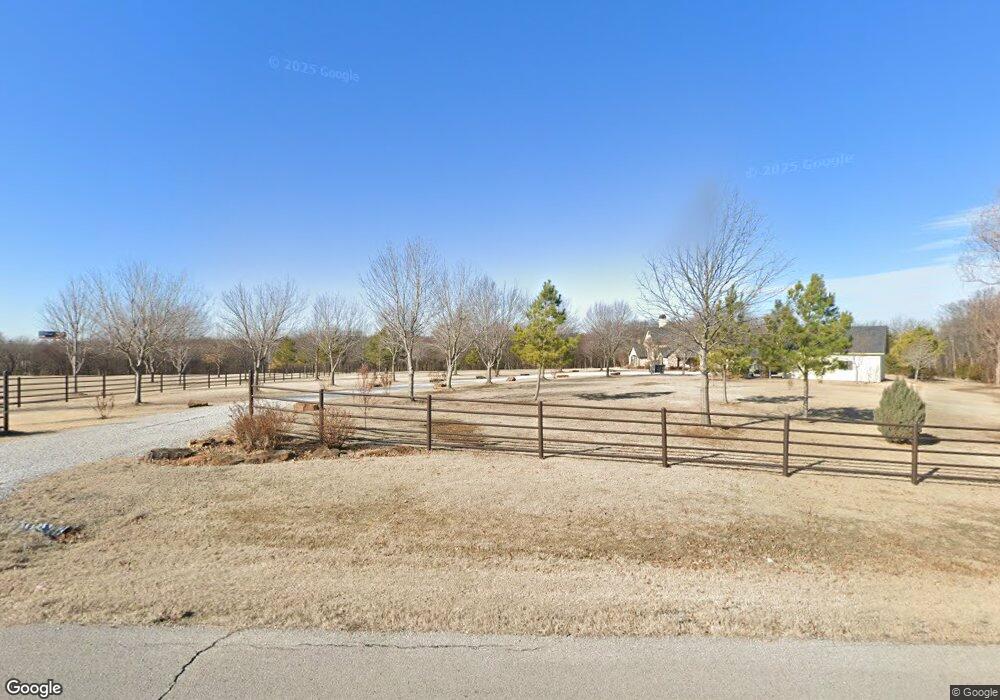20862 Carefree Dr, Claremore, OK 74019 - photo 1