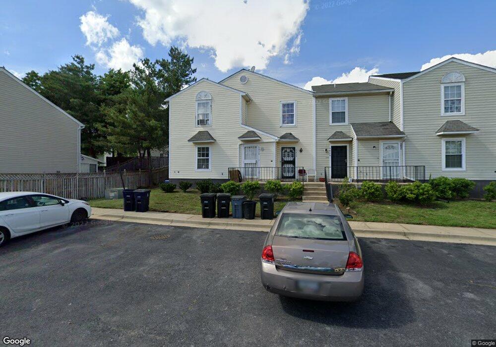 5830 N Holly Springs Dr, Capitol Heights, MD 20743 - photo 1