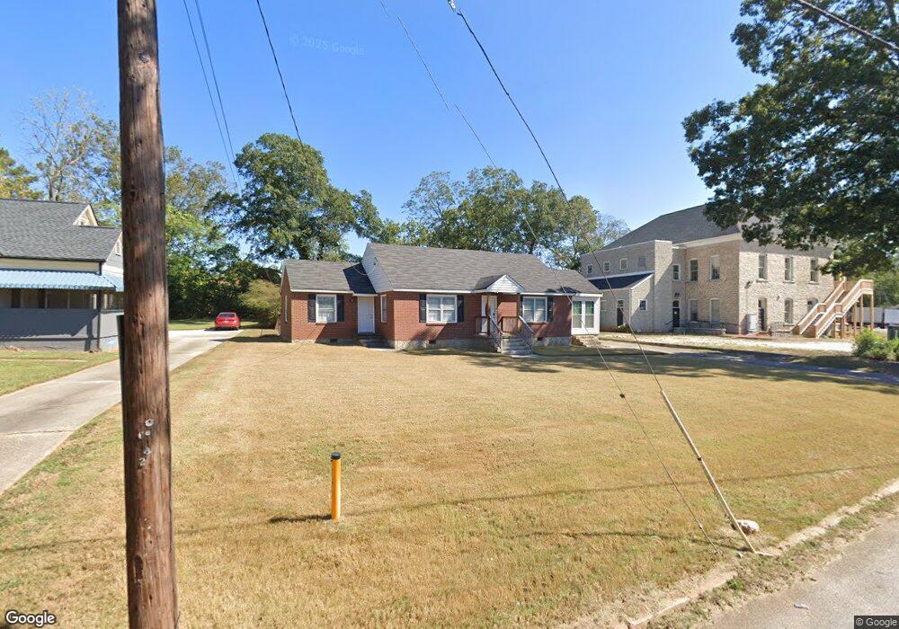 6872 Parkway Dr, Lithonia, GA 30058 - photo 1