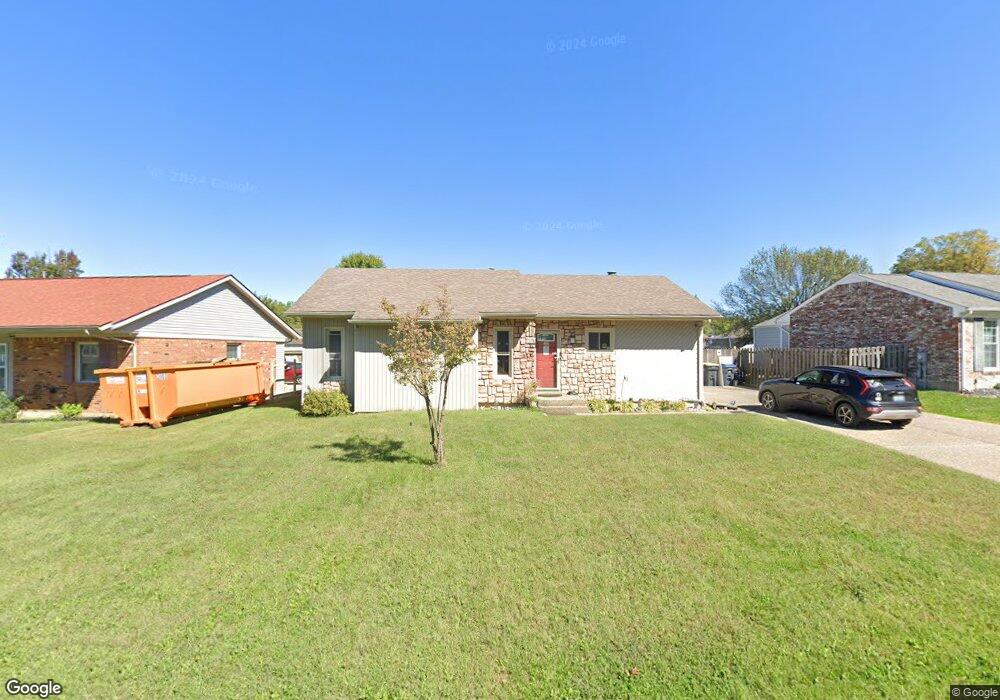 7903 Apple Valley Dr, Louisville, KY 40228 - photo 1