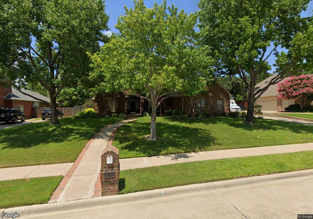 33 Royal Oaks Cir, Denton, TX 76210 - photo 1