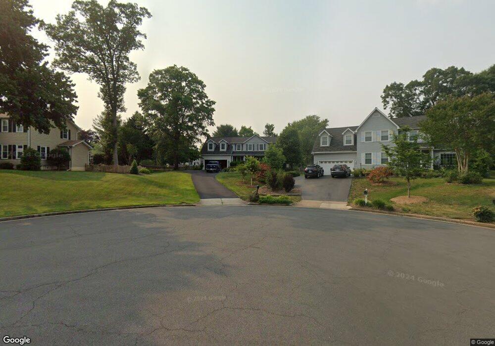 13370 Meadowsweet Dr, Fairfax, VA 22033 - photo 1